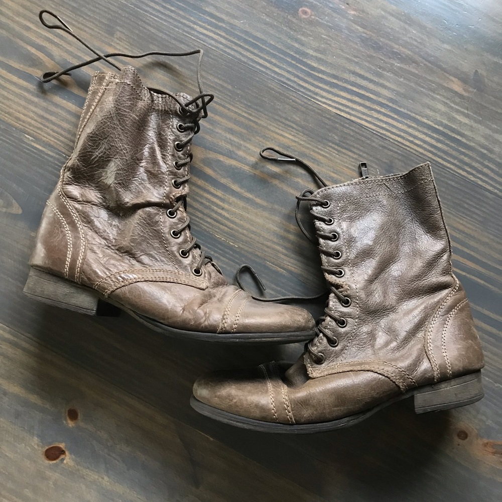 Steve Madden boots